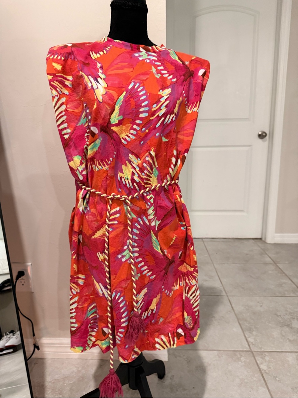 FARM Rio Dress Small Pink Red Tropical Print Rope Belt Padded Shoulder Mini S